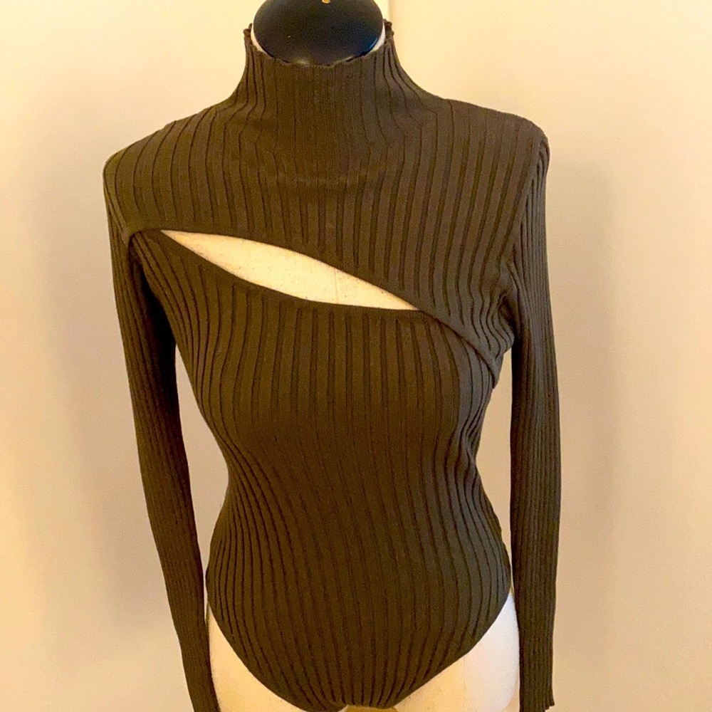 Fashion Nova Cut-Out Body Suit
